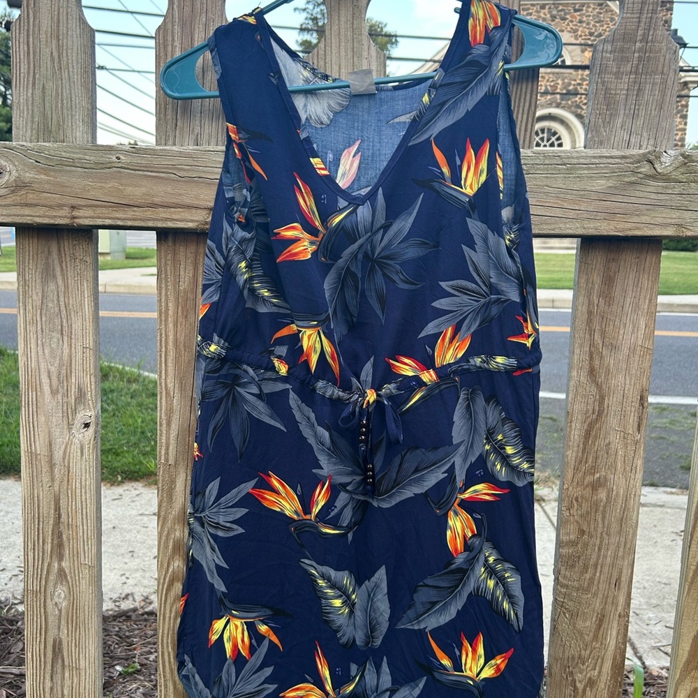 NWOT Ladies Aloha Dress